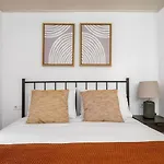 Blueground Paseo De Gracia Furnished Bcn-95