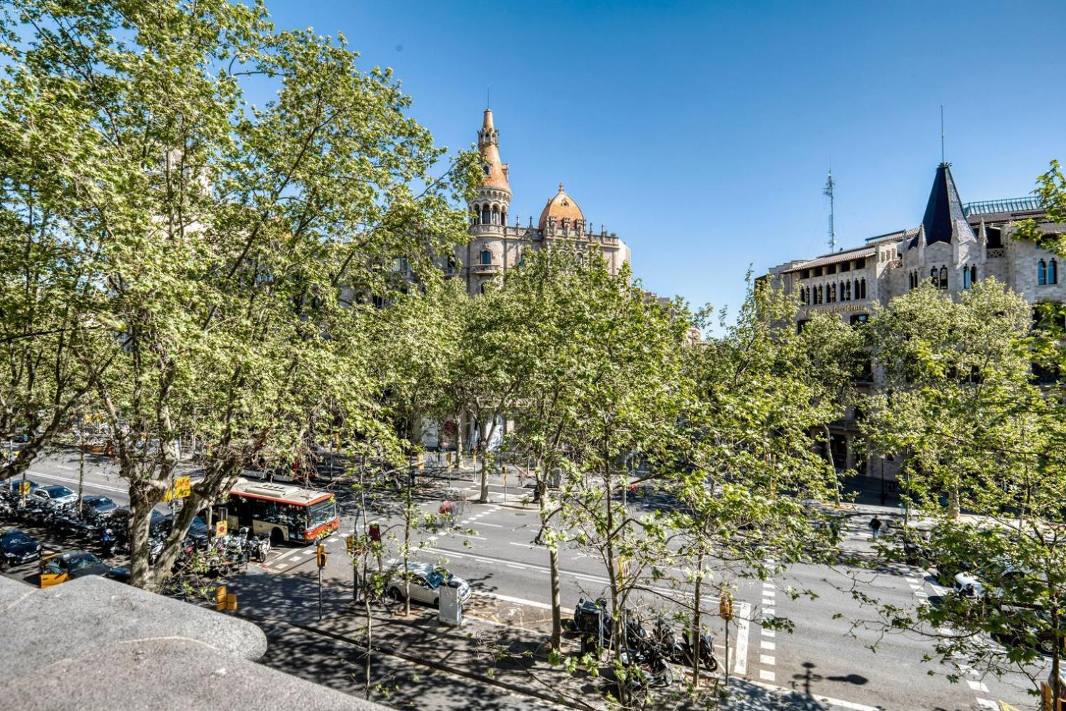 Blueground Paseo De Gracia Furnished Bcn-95 Leilighet *
